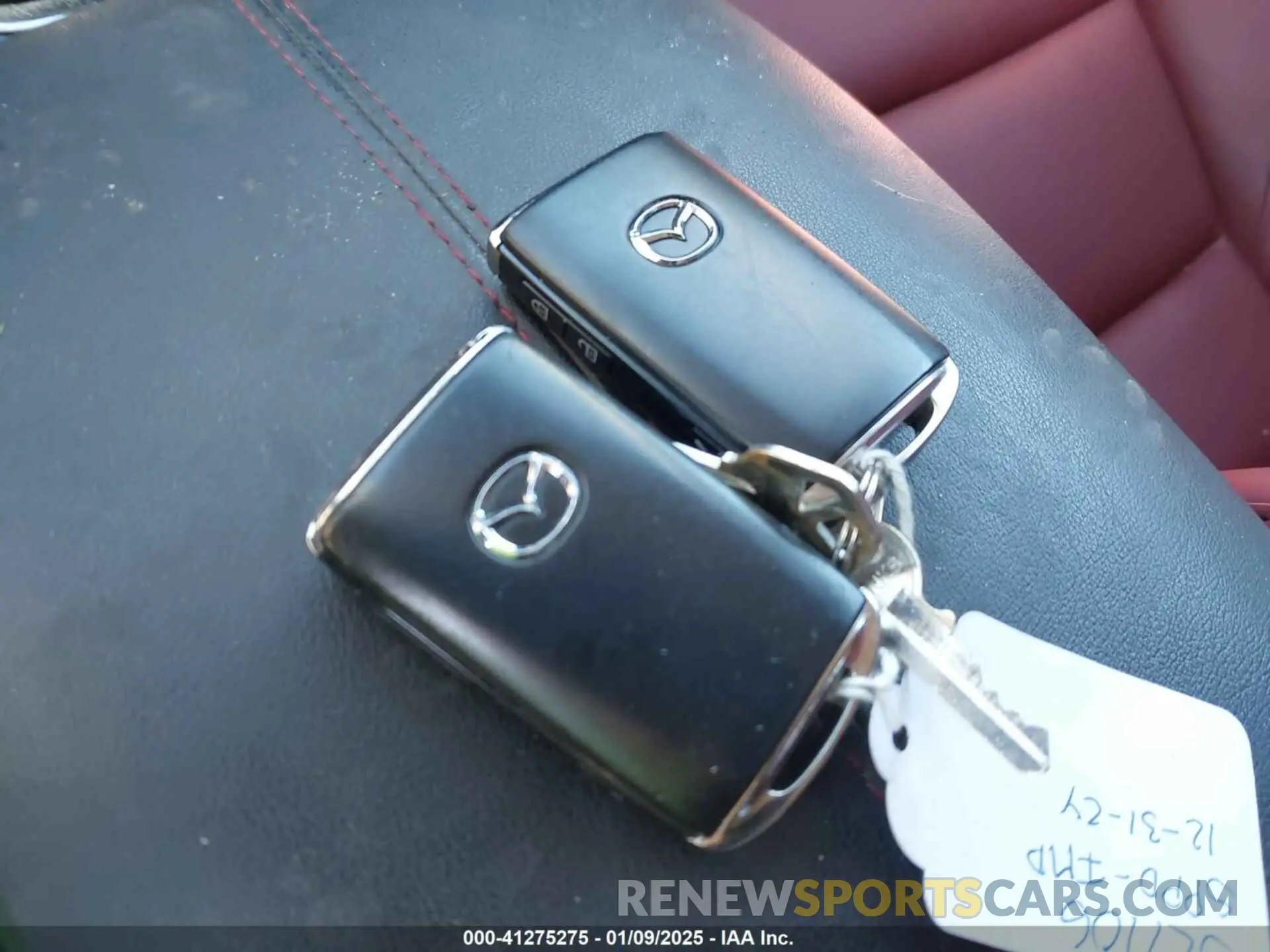 11 Photograph of a damaged car 3MVDMBCL1NM404693 MAZDA CX-30 2022