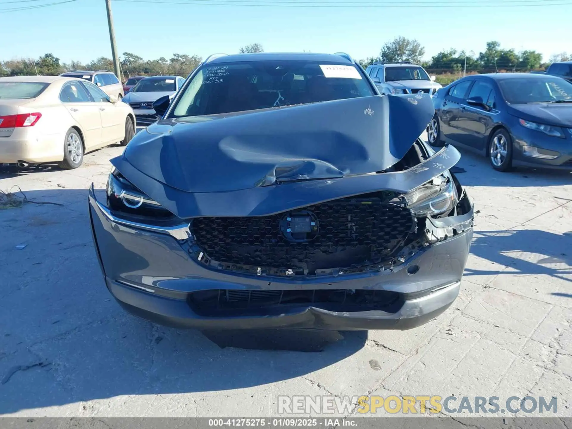 12 Photograph of a damaged car 3MVDMBCL1NM404693 MAZDA CX-30 2022