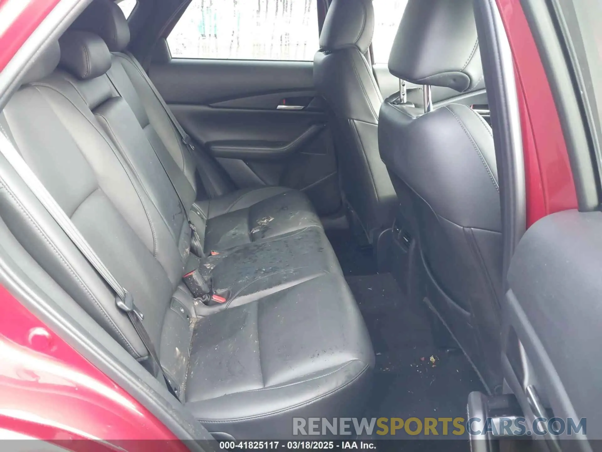 8 Фотография поврежденного автомобиля 3MVDMBCL1NM430582 MAZDA CX-30 2022