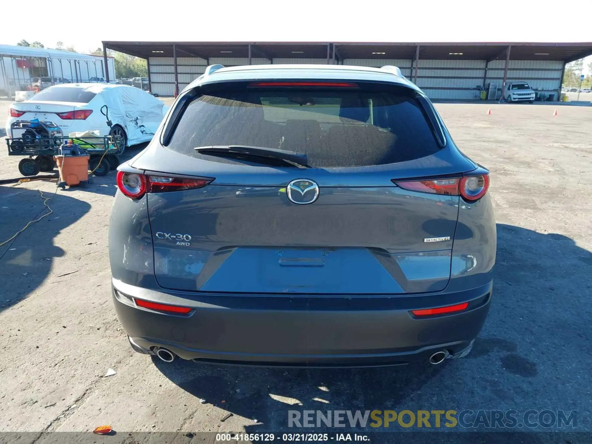 16 Photograph of a damaged car 3MVDMBCL1NM440965 MAZDA CX-30 2022