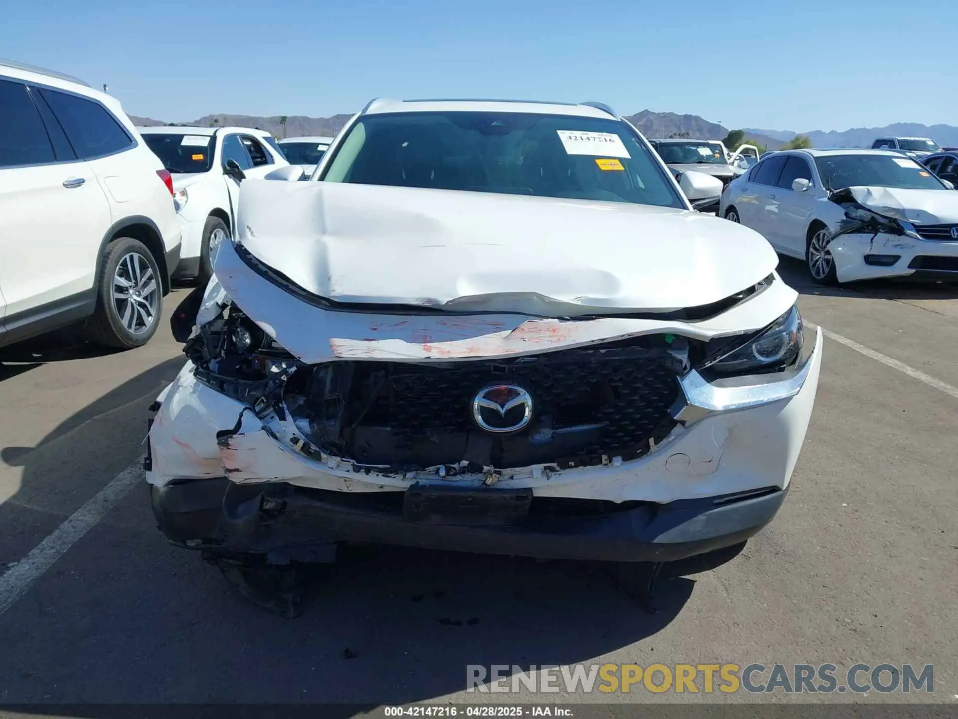 12 Photograph of a damaged car 3MVDMBCL4NM454228 MAZDA CX-30 2022