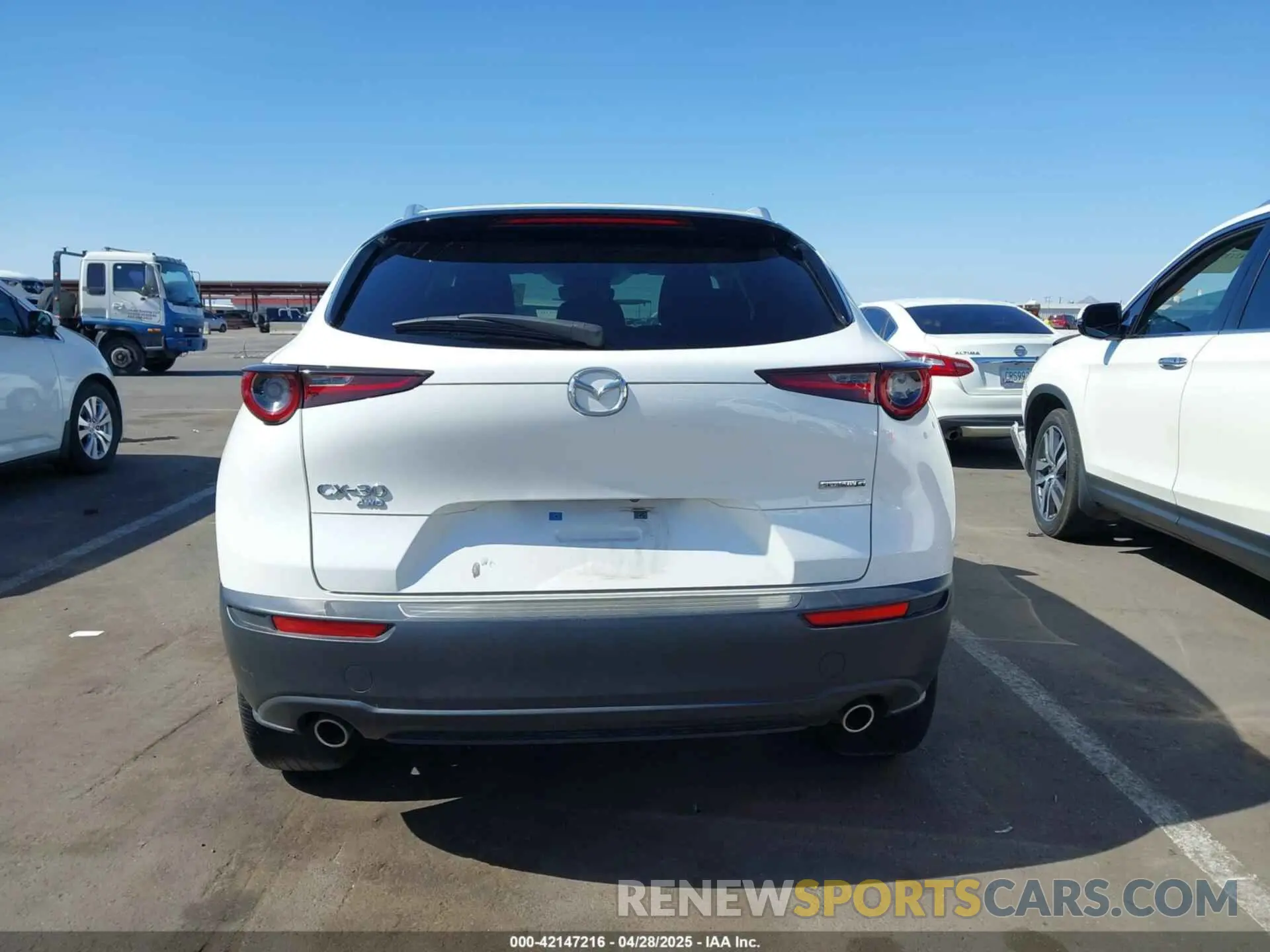 16 Photograph of a damaged car 3MVDMBCL4NM454228 MAZDA CX-30 2022