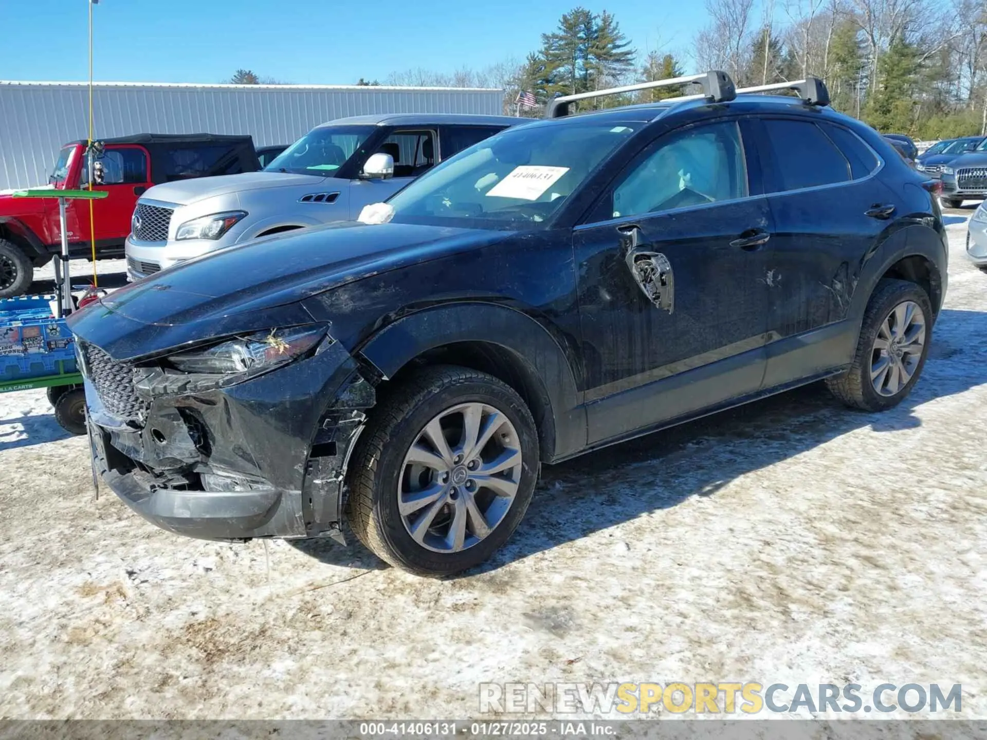 2 Photograph of a damaged car 3MVDMBDL1NM402893 MAZDA CX-30 2022