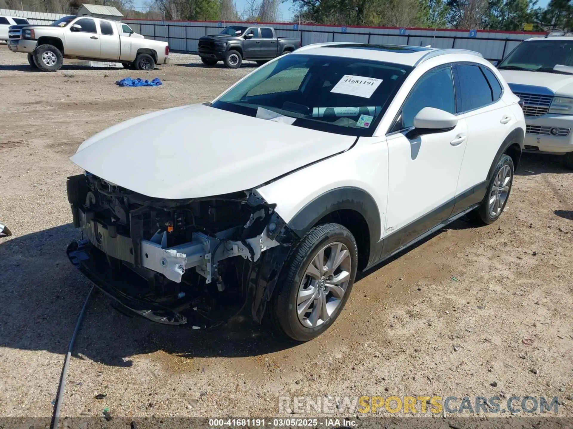 2 Photograph of a damaged car 3MVDMBDL1NM413540 MAZDA CX-30 2022