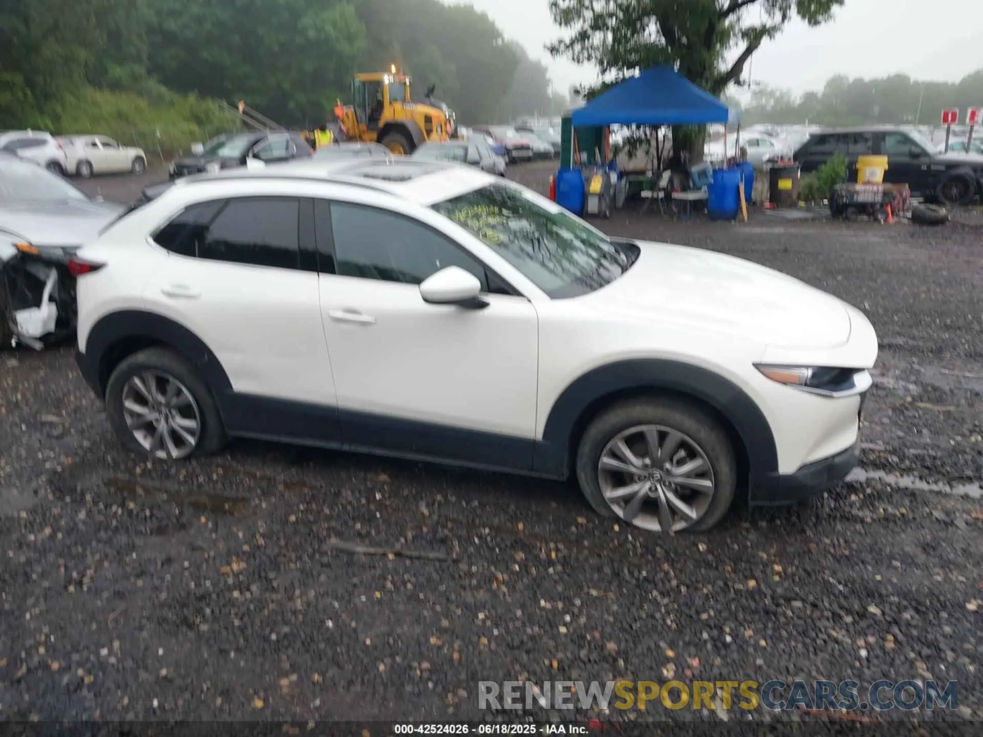 13 Photograph of a damaged car 3MVDMBDL3NM423566 MAZDA CX-30 2022