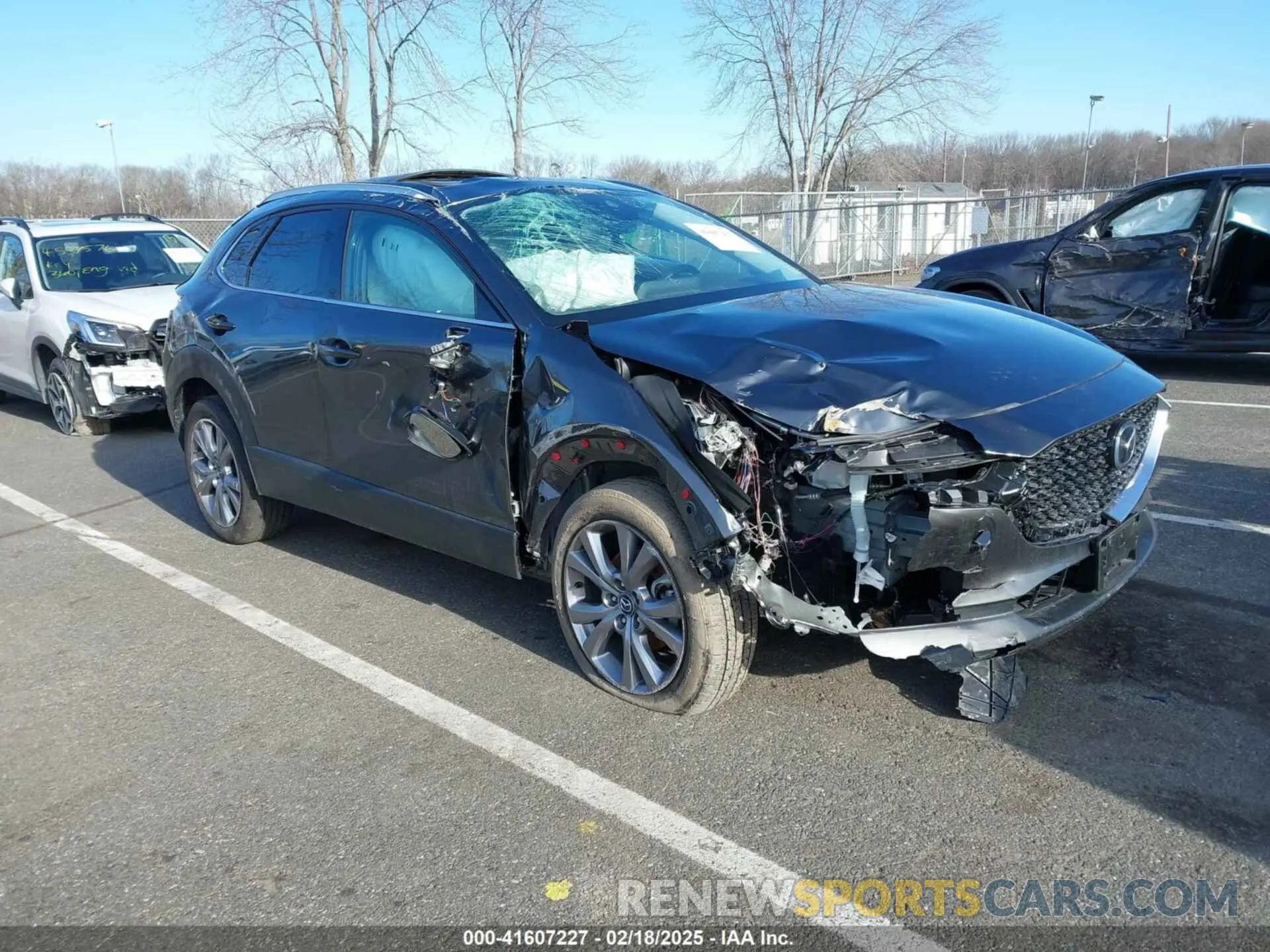 1 Фотография поврежденного автомобиля 3MVDMBDL9NM403273 MAZDA CX-30 2022