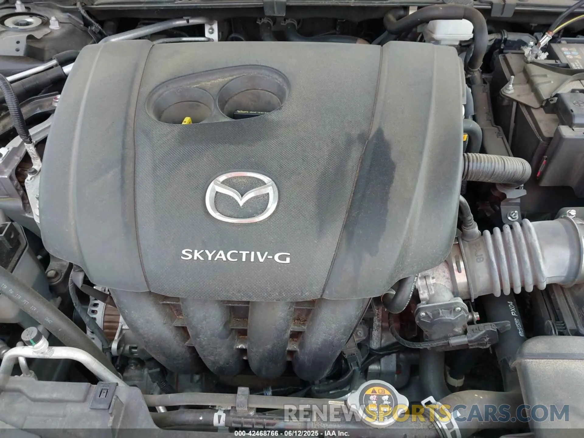 10 Photograph of a damaged car 3MVDMBDL9NM443336 MAZDA CX-30 2022