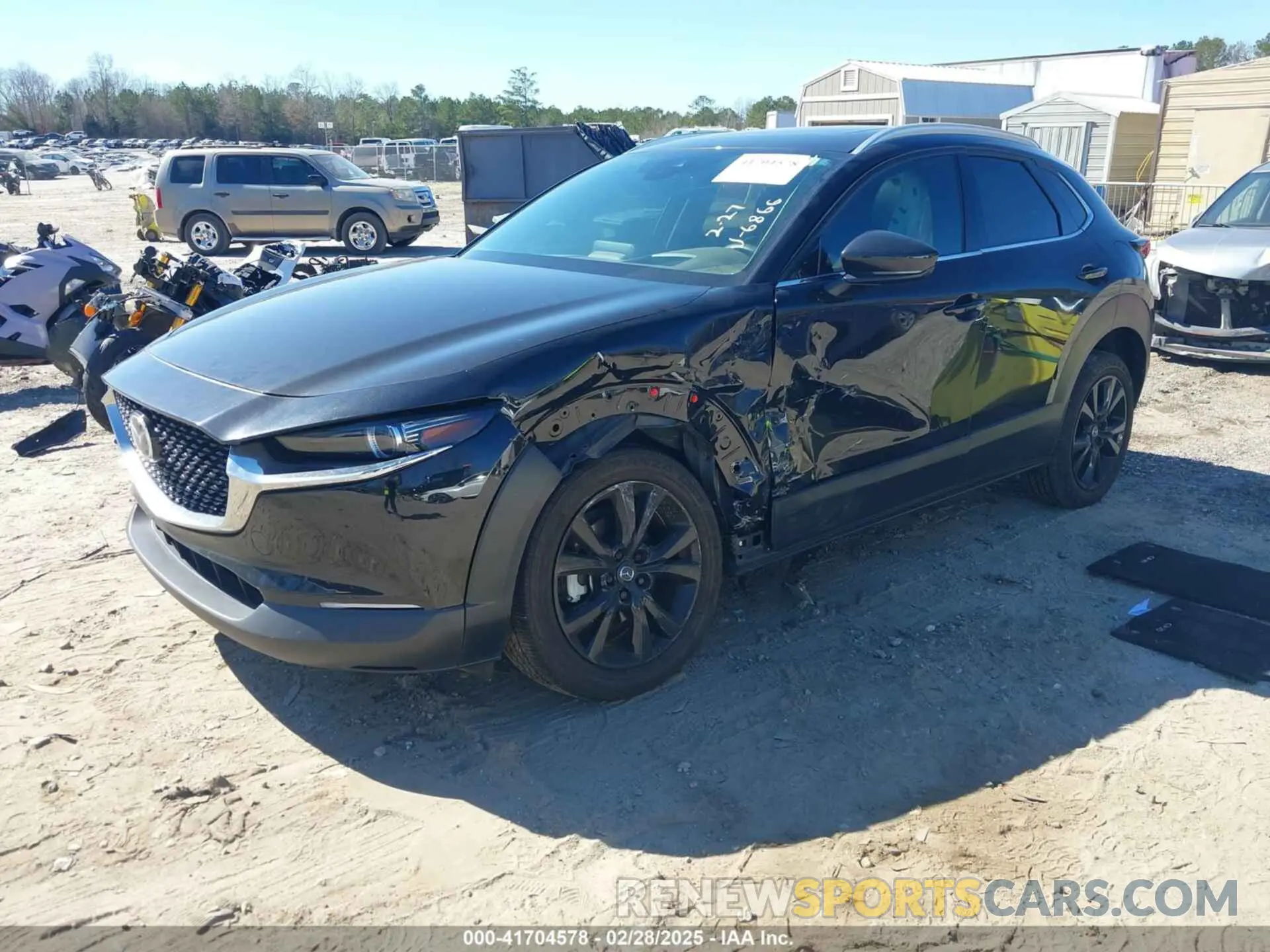 2 Photograph of a damaged car 3MVDMBDY4NM446866 MAZDA CX-30 2022