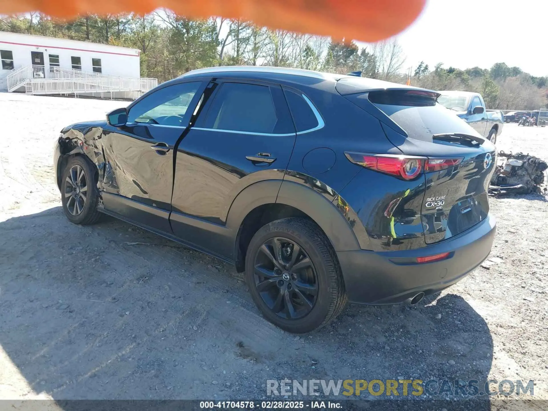 3 Photograph of a damaged car 3MVDMBDY4NM446866 MAZDA CX-30 2022