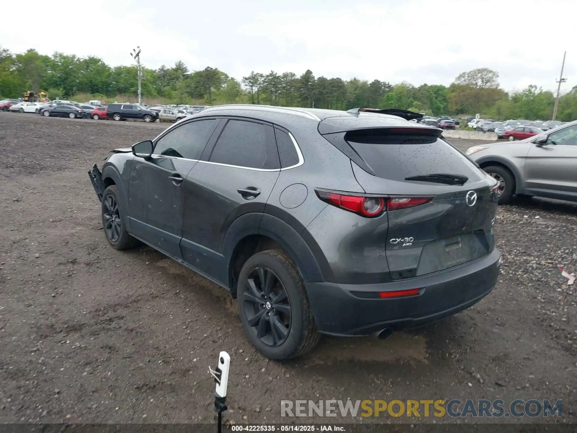 3 Photograph of a damaged car 3MVDMBEY1NM444149 MAZDA CX-30 2022