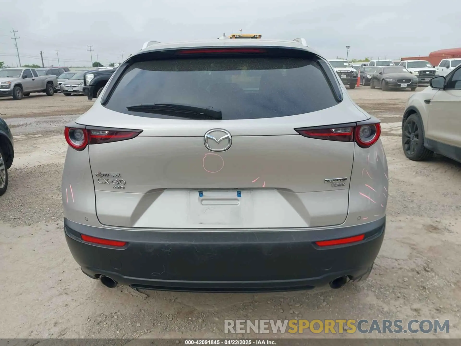 17 Фотография поврежденного автомобиля 3MVDMBEY3NM437459 MAZDA CX-30 2022