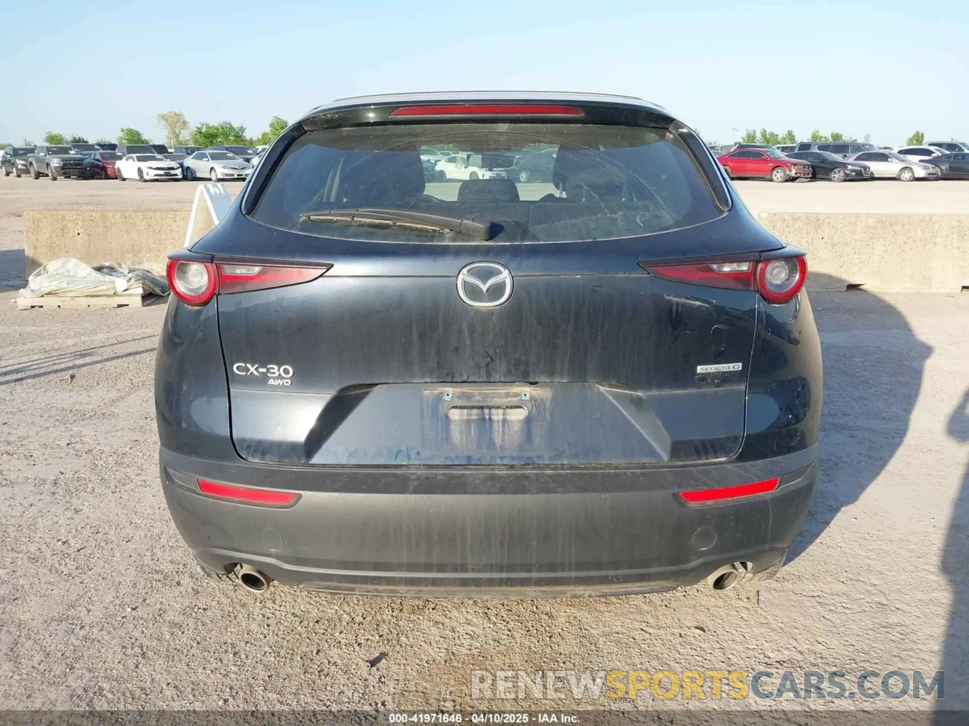 16 Photograph of a damaged car 3MVDMBAM1PM540711 MAZDA CX-30 2023