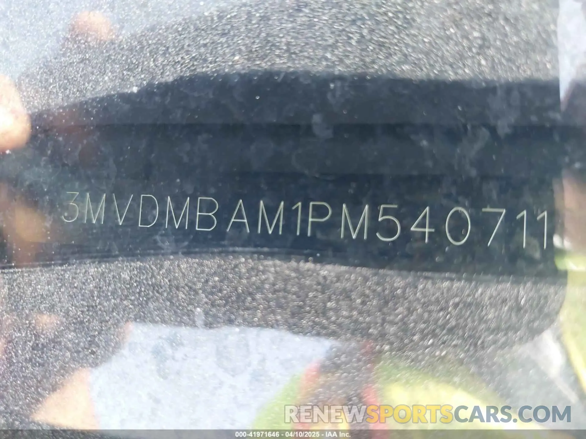17 Photograph of a damaged car 3MVDMBAM1PM540711 MAZDA CX-30 2023