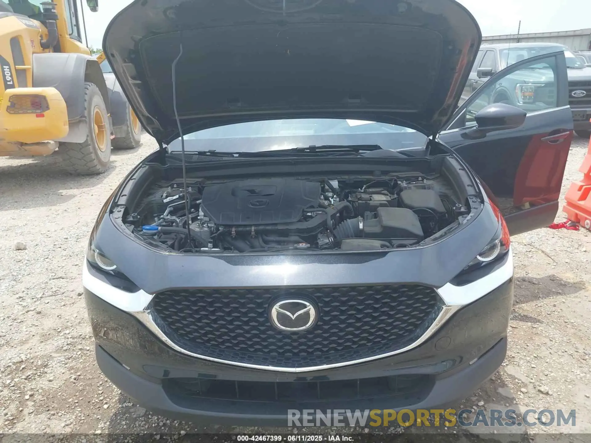 10 Фотография поврежденного автомобиля 3MVDMBAM3PM552522 MAZDA CX-30 2023