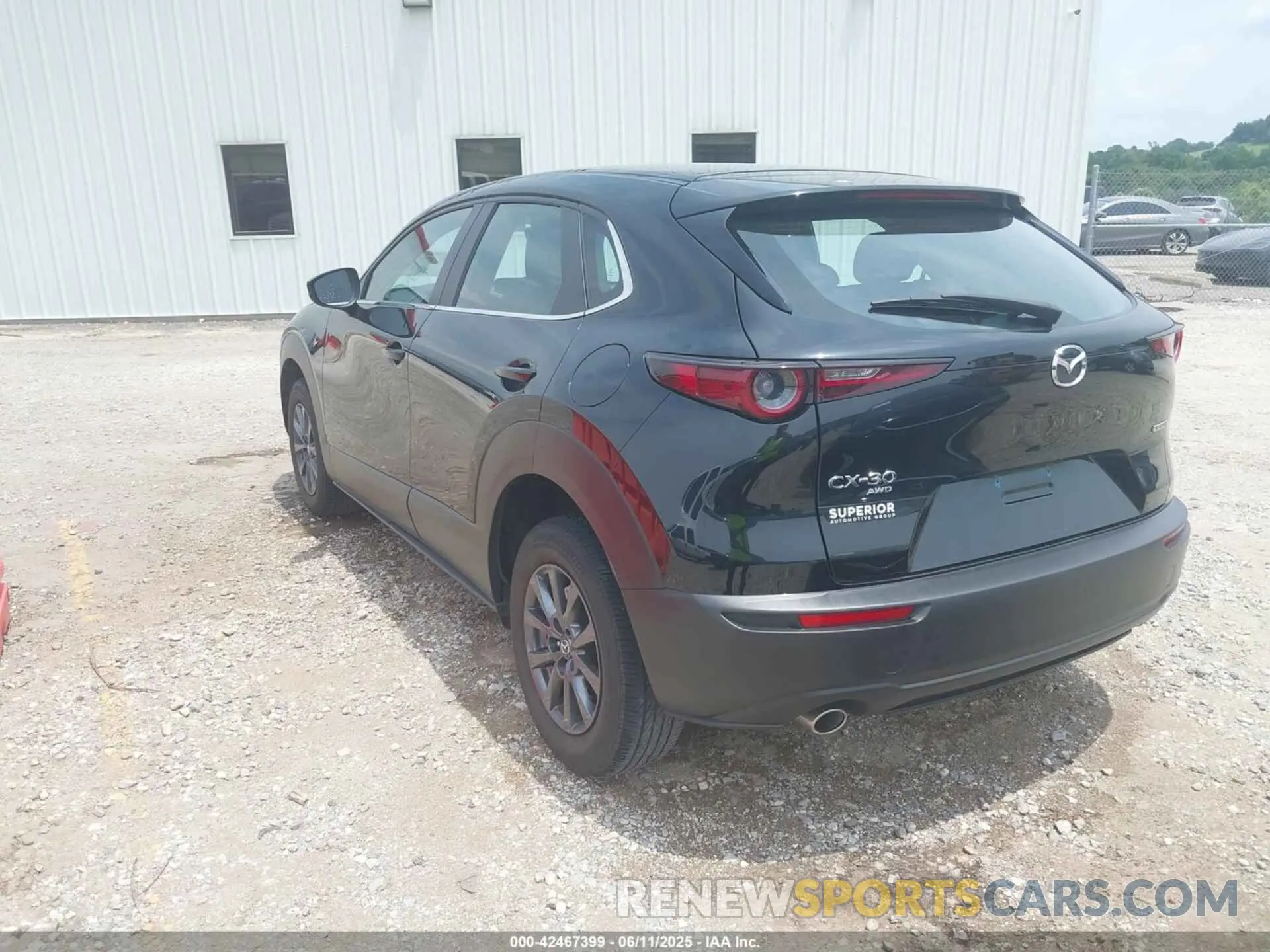 3 Фотография поврежденного автомобиля 3MVDMBAM3PM552522 MAZDA CX-30 2023