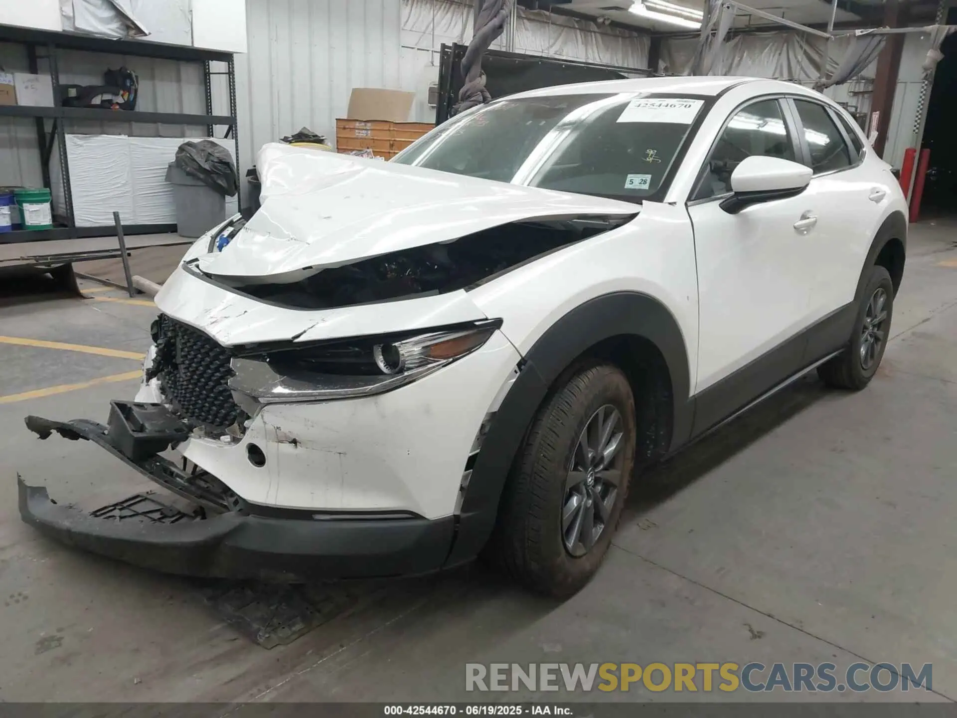 2 Фотография поврежденного автомобиля 3MVDMBAM5PM510403 MAZDA CX-30 2023