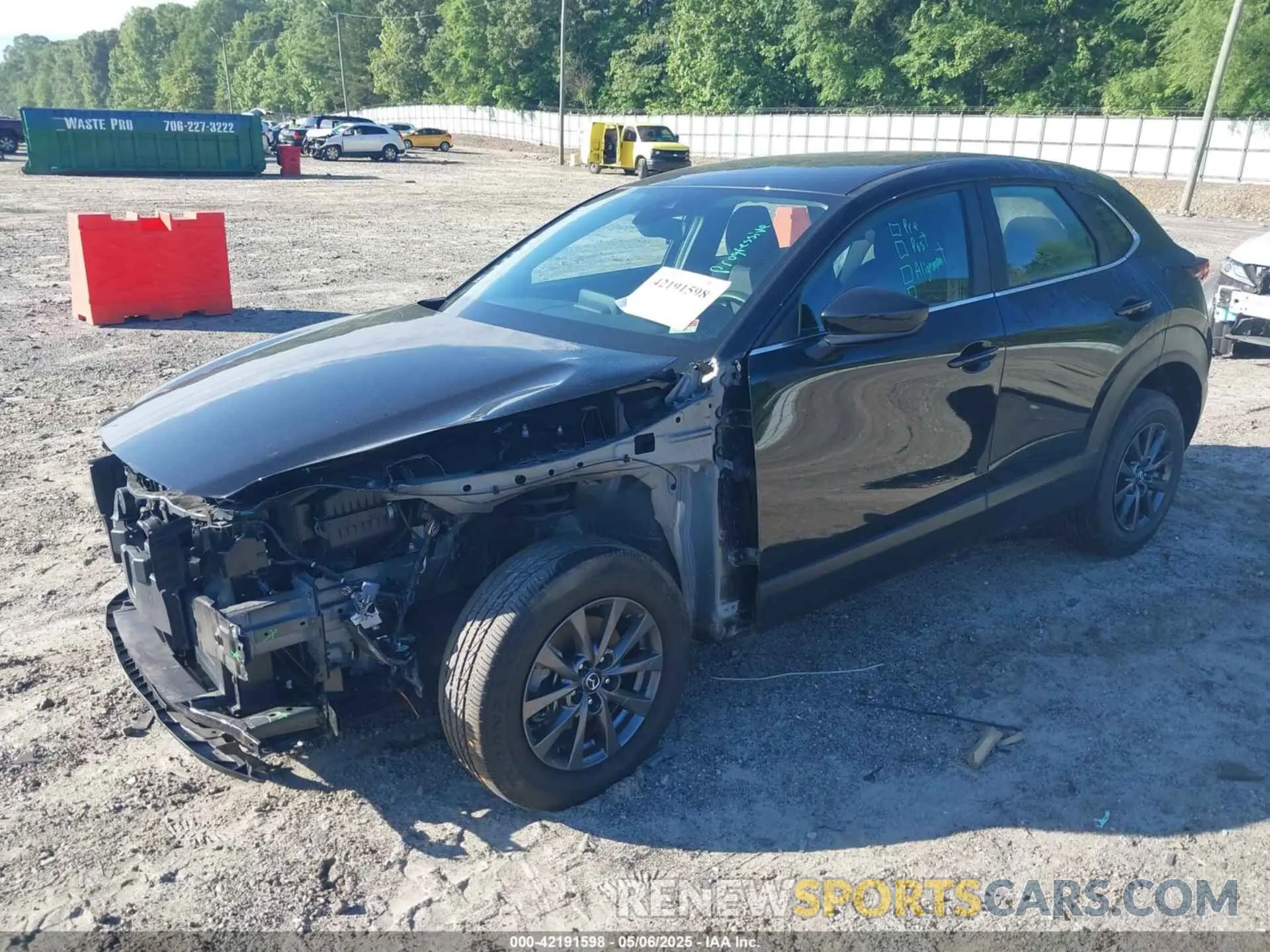 2 Photograph of a damaged car 3MVDMBAM7PM528546 MAZDA CX-30 2023
