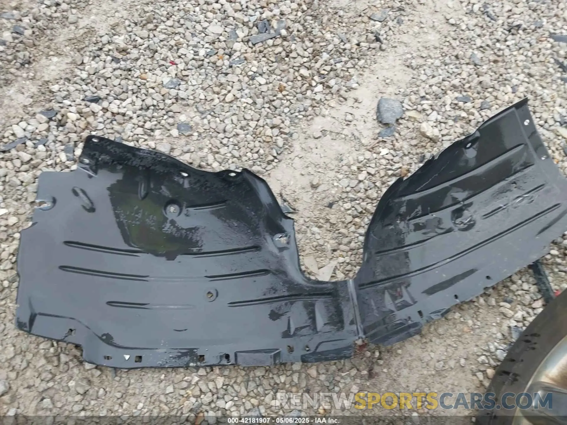 12 Photograph of a damaged car 3MVDMBAM7PM561904 MAZDA CX-30 2023