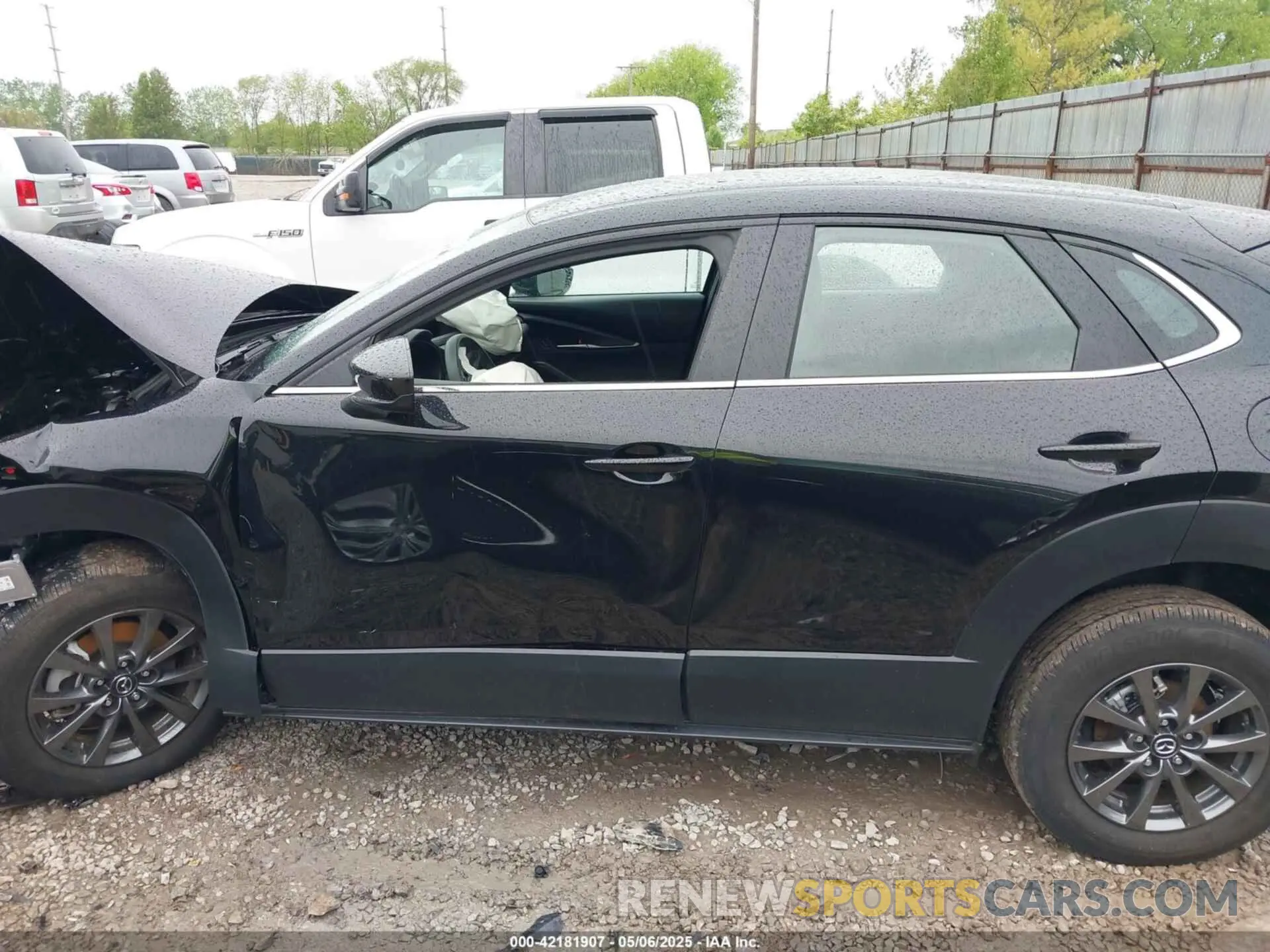 15 Photograph of a damaged car 3MVDMBAM7PM561904 MAZDA CX-30 2023