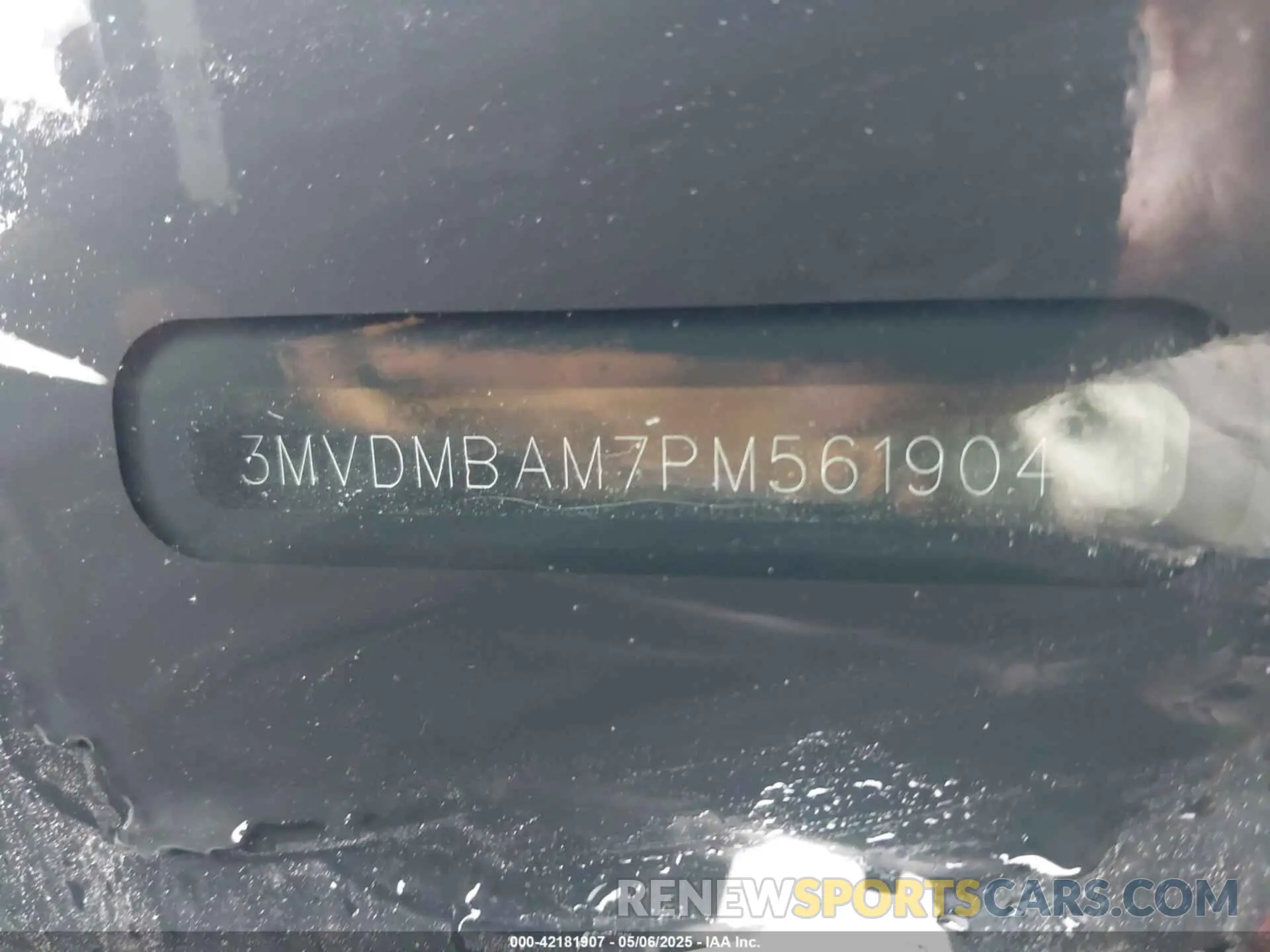 9 Photograph of a damaged car 3MVDMBAM7PM561904 MAZDA CX-30 2023