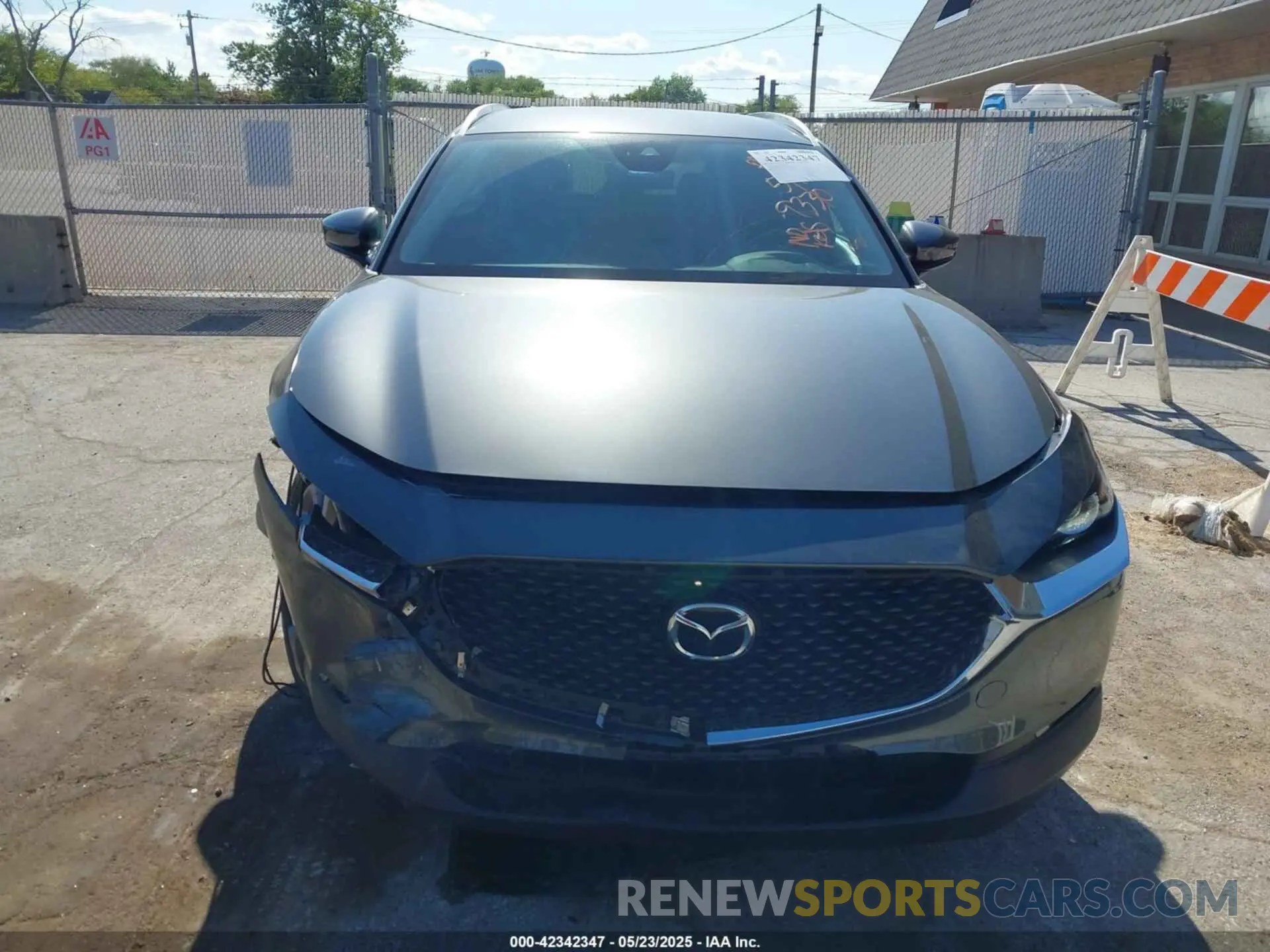 12 Photograph of a damaged car 3MVDMBBM2PM537699 MAZDA CX-30 2023