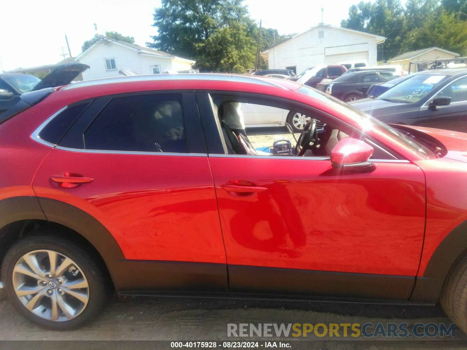 13 Фотография поврежденного автомобиля 3MVDMBBM2PM576910 MAZDA CX-30 2023