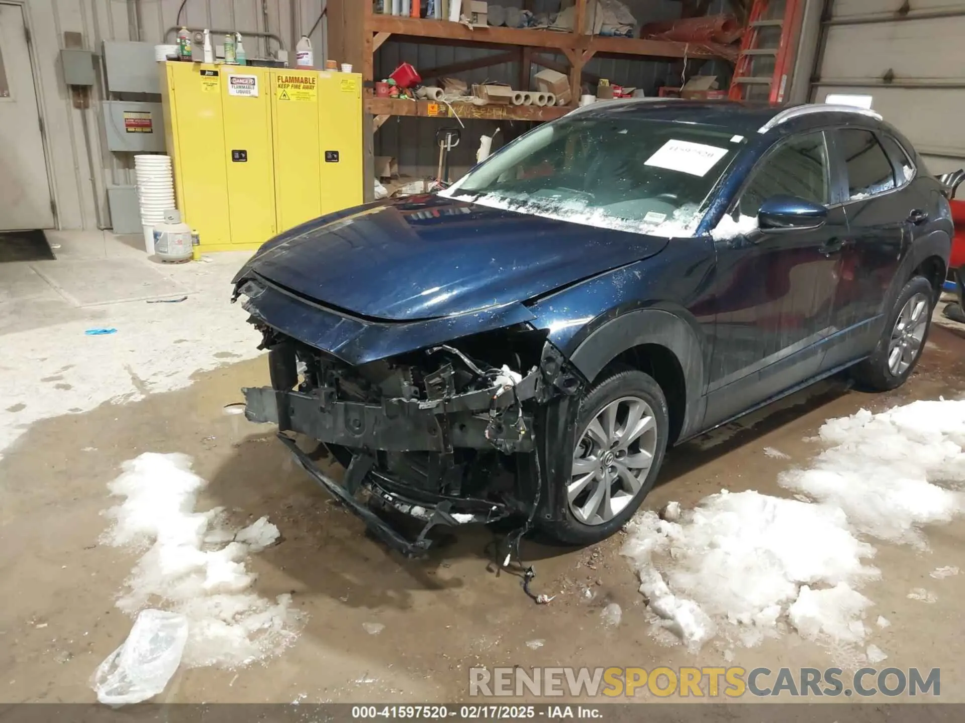 2 Photograph of a damaged car 3MVDMBBM2PM583968 MAZDA CX-30 2023
