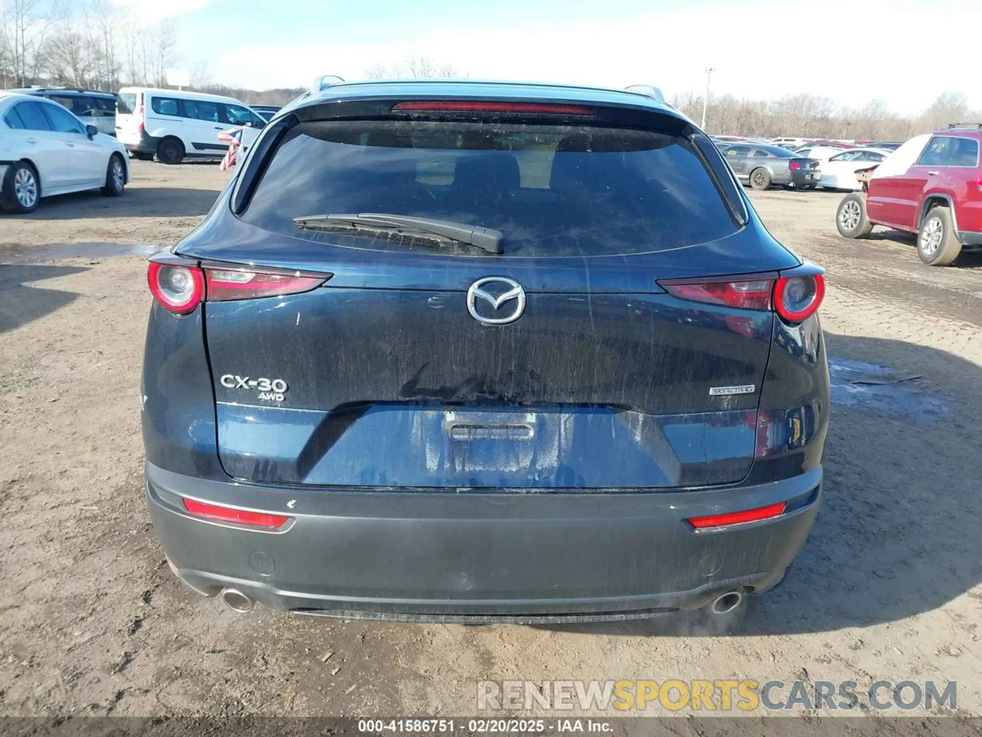 16 Фотография поврежденного автомобиля 3MVDMBBM2PM586062 MAZDA CX-30 2023