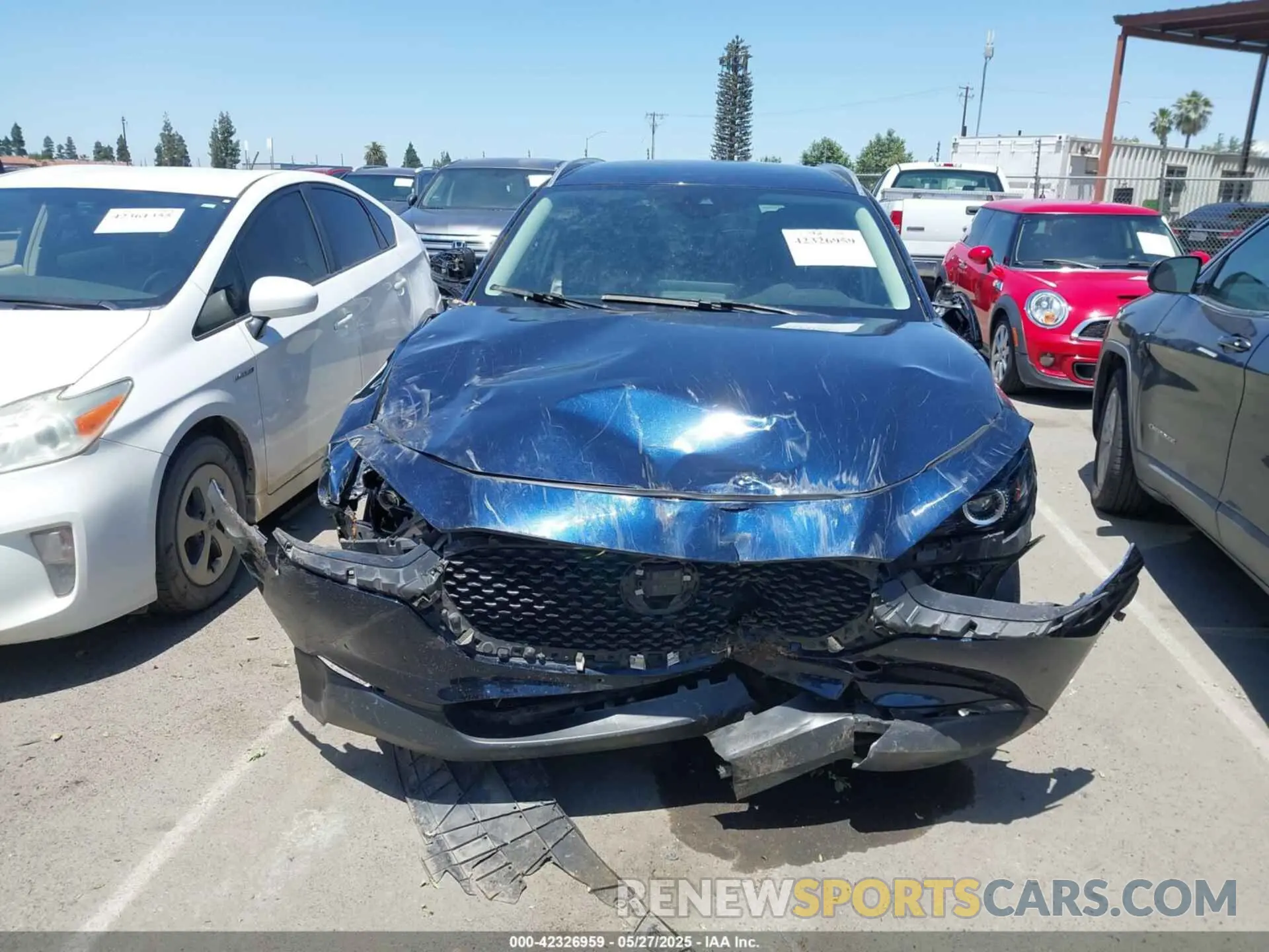 12 Photograph of a damaged car 3MVDMBBM3PM514030 MAZDA CX-30 2023