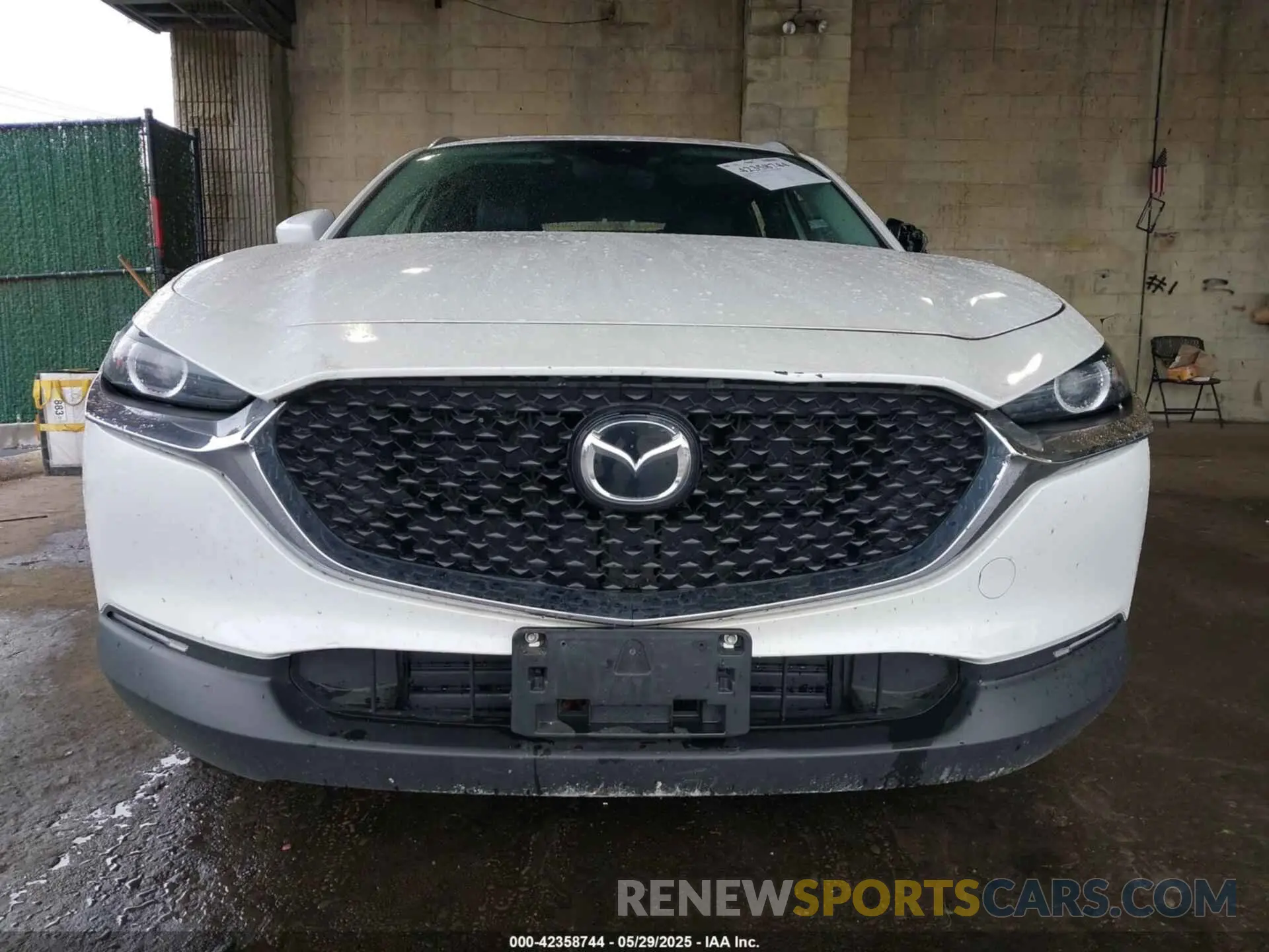 11 Фотография поврежденного автомобиля 3MVDMBBM3PM544824 MAZDA CX-30 2023
