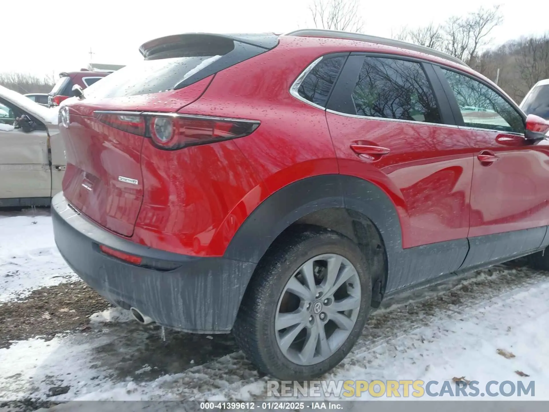 21 Photograph of a damaged car 3MVDMBBM4PM510021 MAZDA CX-30 2023