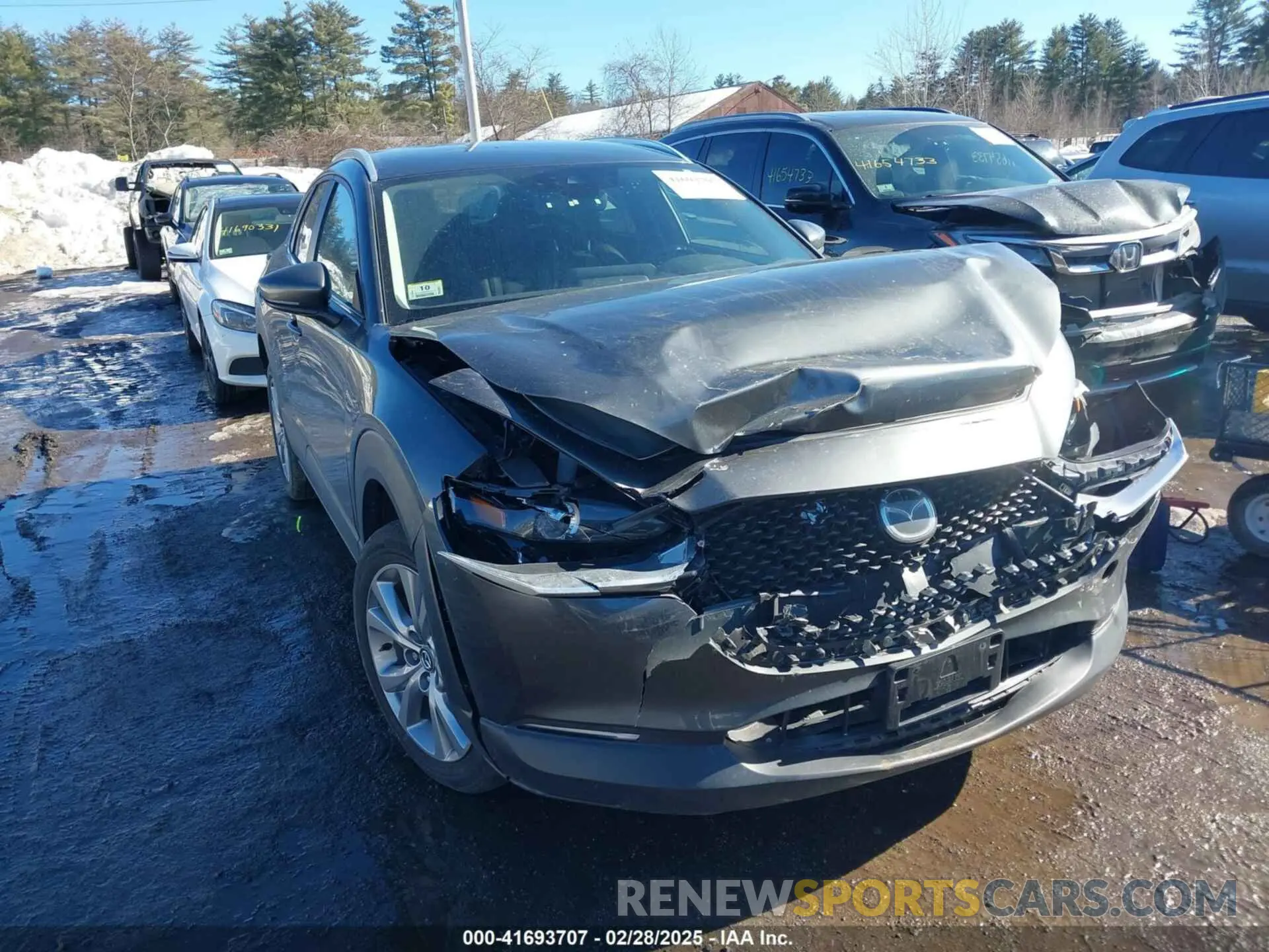 1 Photograph of a damaged car 3MVDMBBM4PM579839 MAZDA CX-30 2023