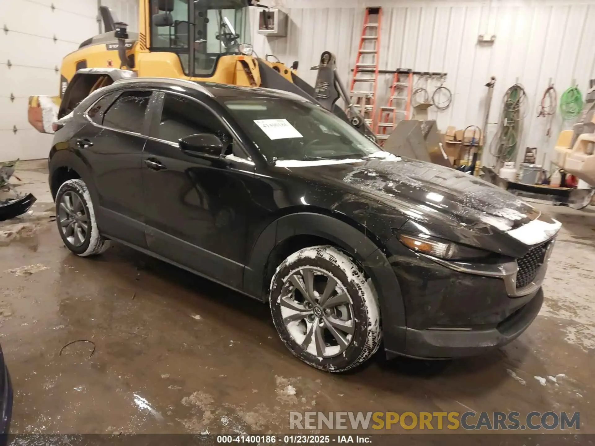 1 Photograph of a damaged car 3MVDMBBM5PM586122 MAZDA CX-30 2023
