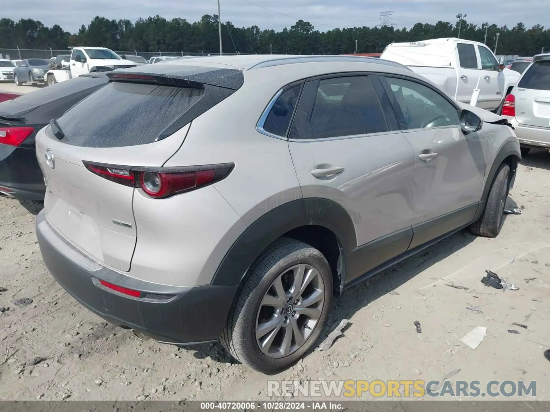 4 Photograph of a damaged car 3MVDMBBM6PM518380 MAZDA CX-30 2023
