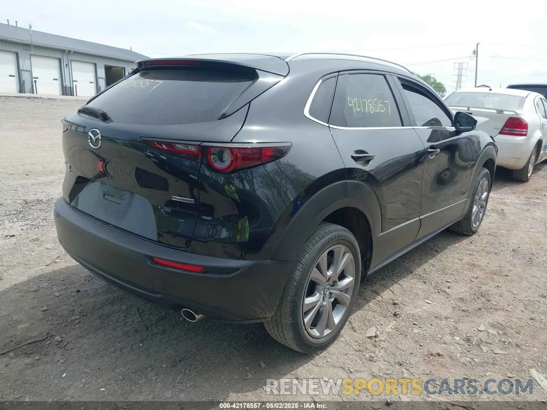 4 Фотография поврежденного автомобиля 3MVDMBBM6PM554733 MAZDA CX-30 2023