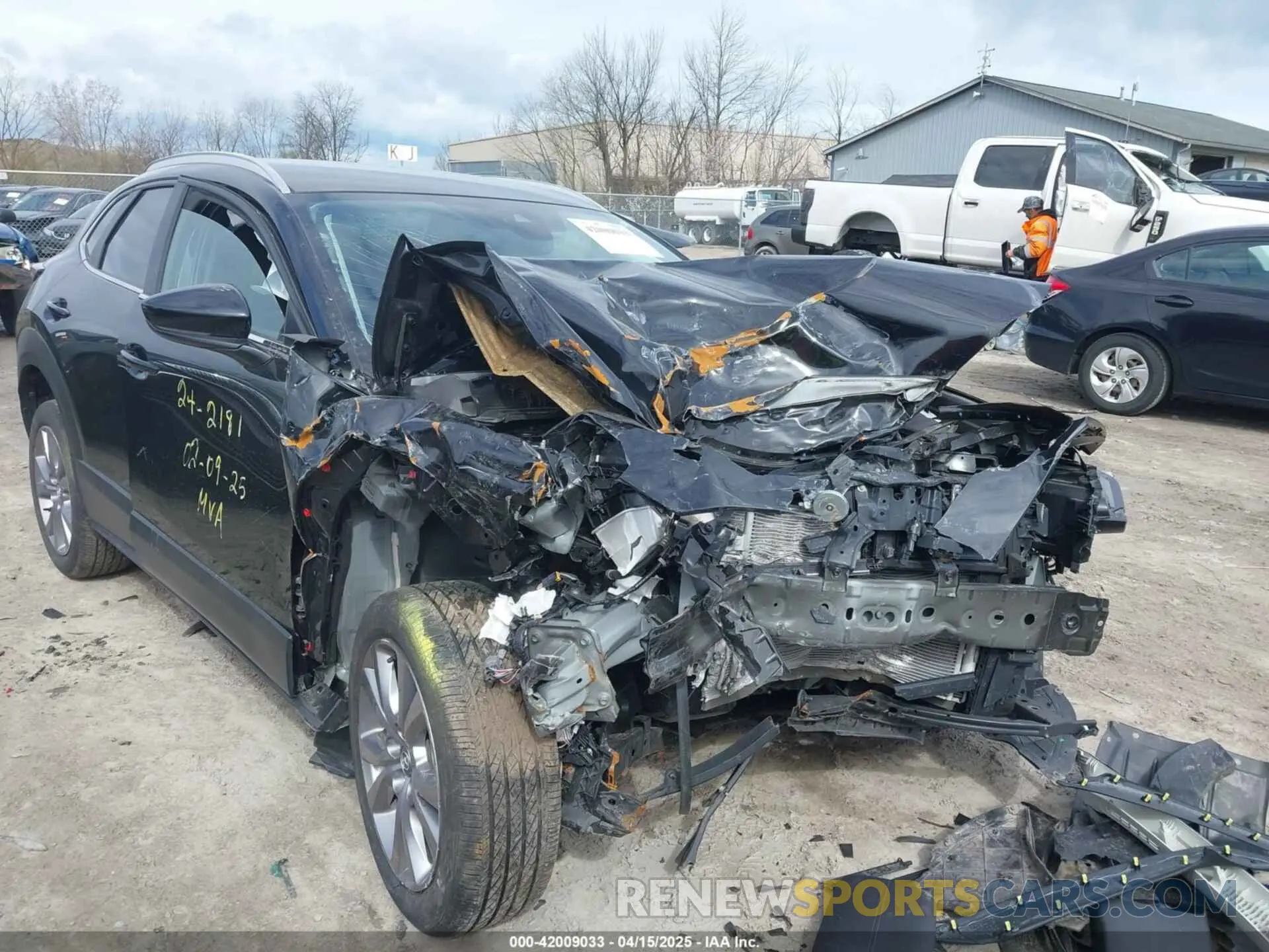 1 Photograph of a damaged car 3MVDMBBM6PM586419 MAZDA CX-30 2023