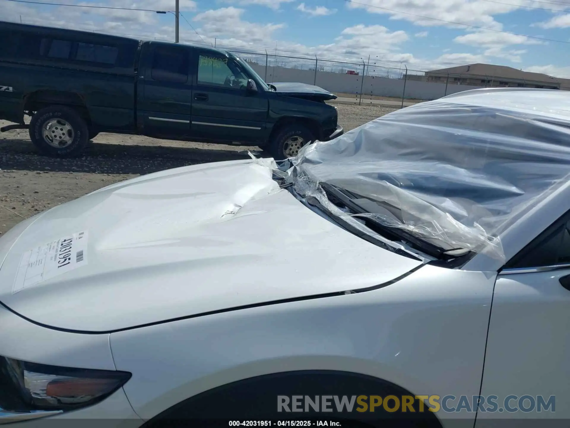 6 Фотография поврежденного автомобиля 3MVDMBBM8PM581691 MAZDA CX-30 2023