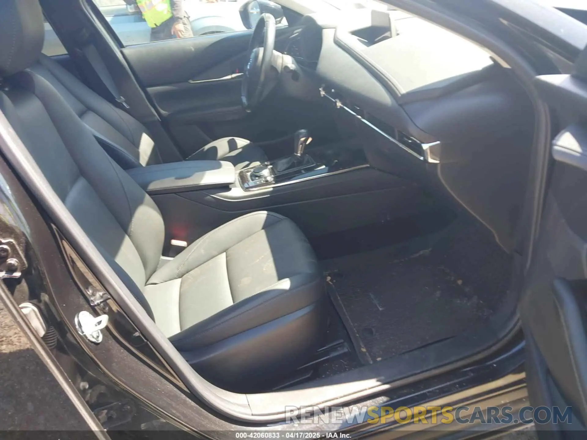 5 Фотография поврежденного автомобиля 3MVDMBCM1PM509987 MAZDA CX-30 2023