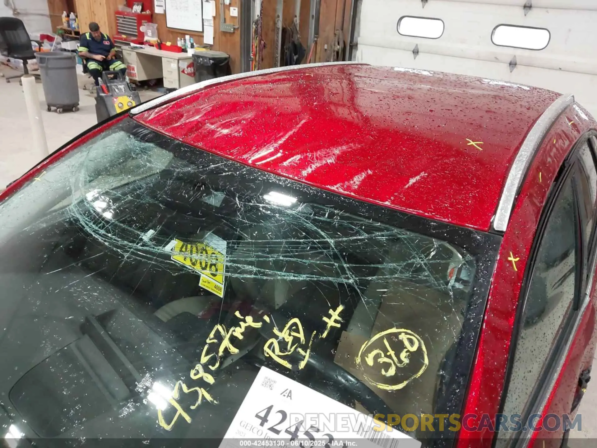 18 Photograph of a damaged car 3MVDMBCM1PM549616 MAZDA CX-30 2023