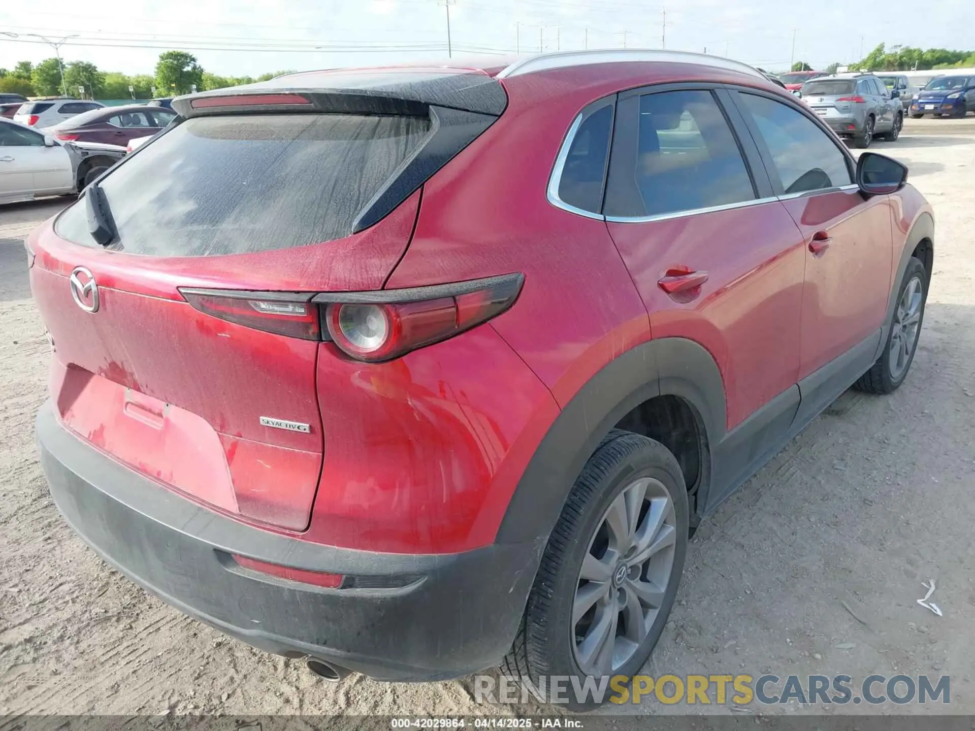 4 Photograph of a damaged car 3MVDMBCM1PM583653 MAZDA CX-30 2023