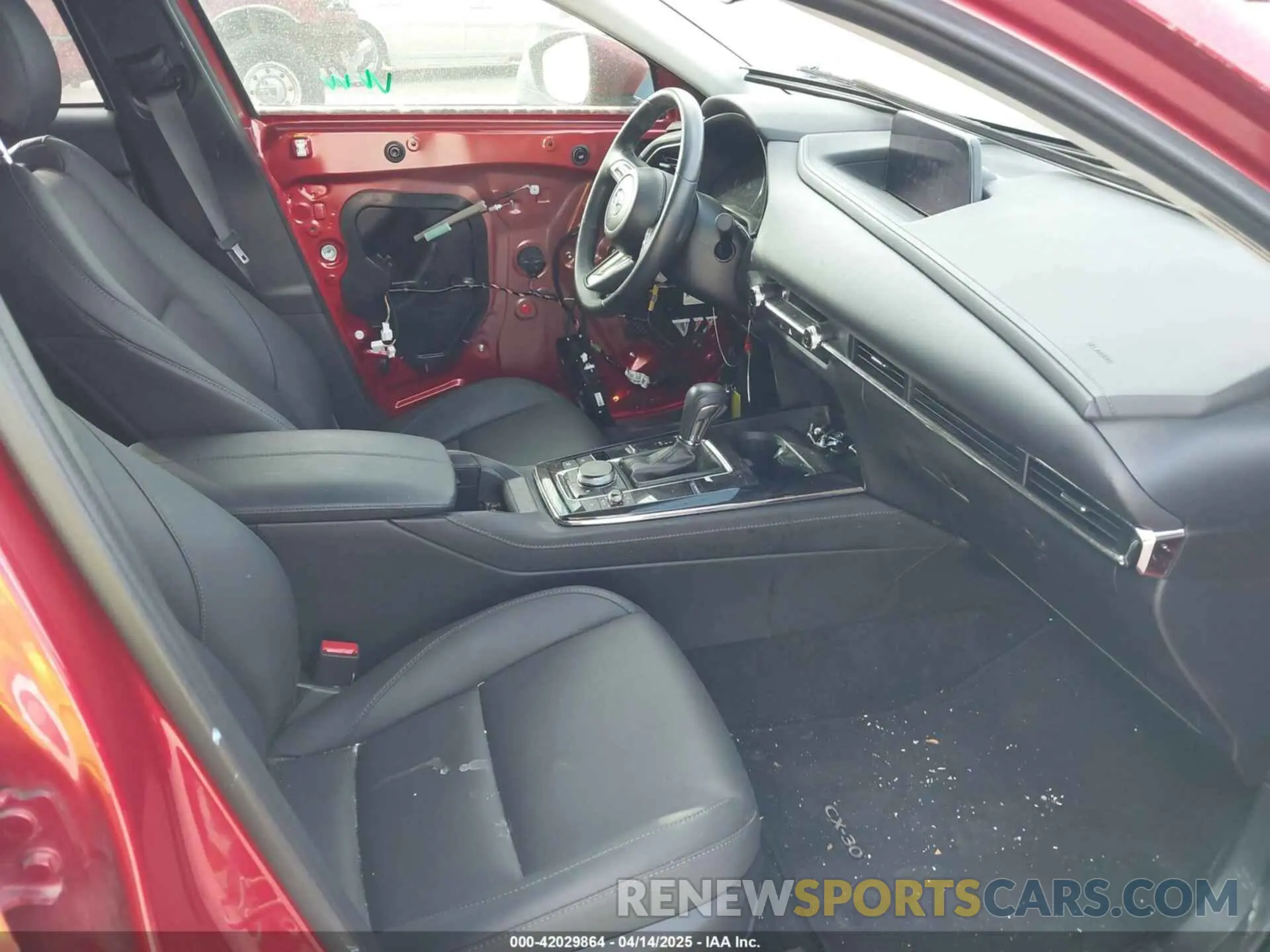 5 Photograph of a damaged car 3MVDMBCM1PM583653 MAZDA CX-30 2023