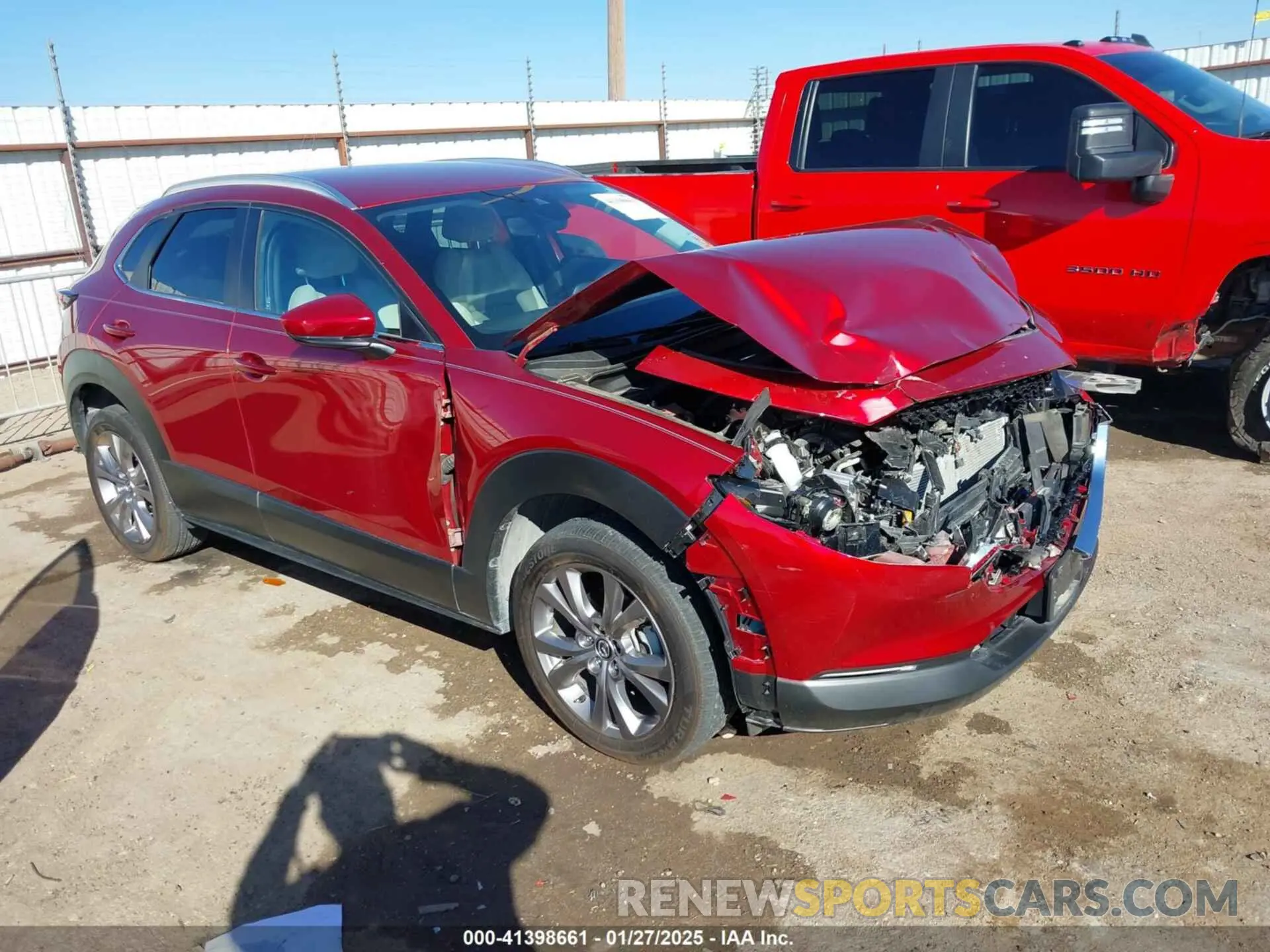 1 Photograph of a damaged car 3MVDMBCM2PM570944 MAZDA CX-30 2023