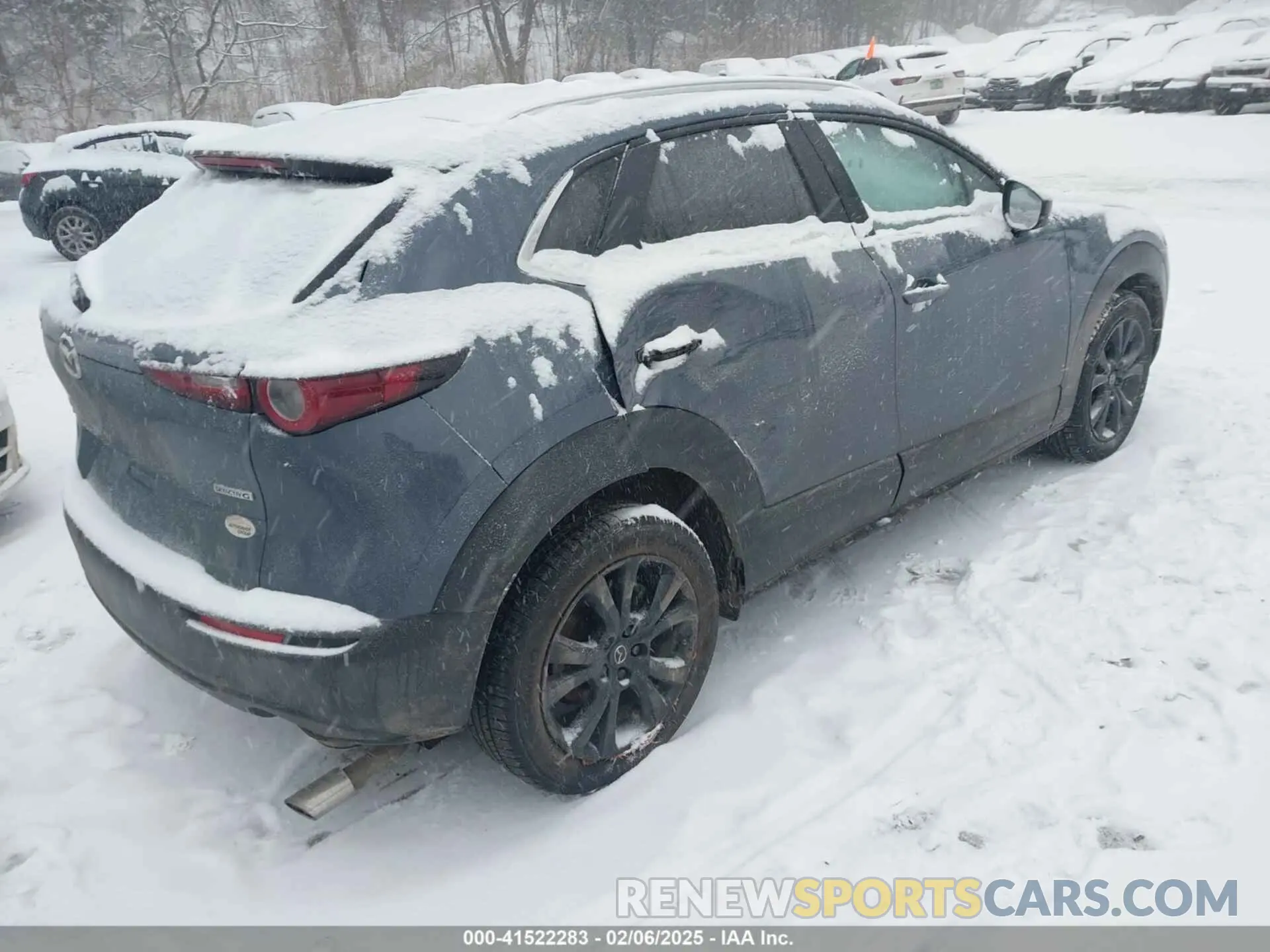 4 Photograph of a damaged car 3MVDMBCM4PM574509 MAZDA CX-30 2023