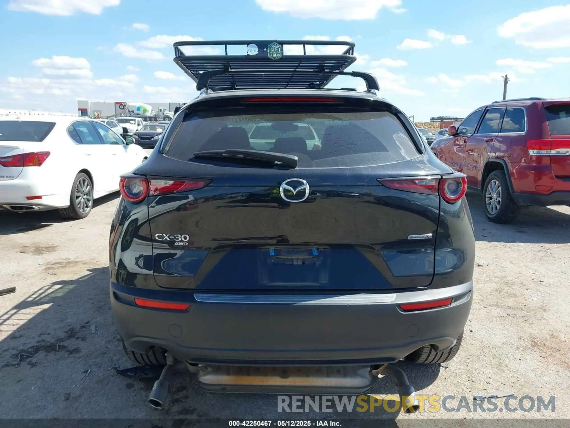 16 Фотография поврежденного автомобиля 3MVDMBCM5PM588600 MAZDA CX-30 2023