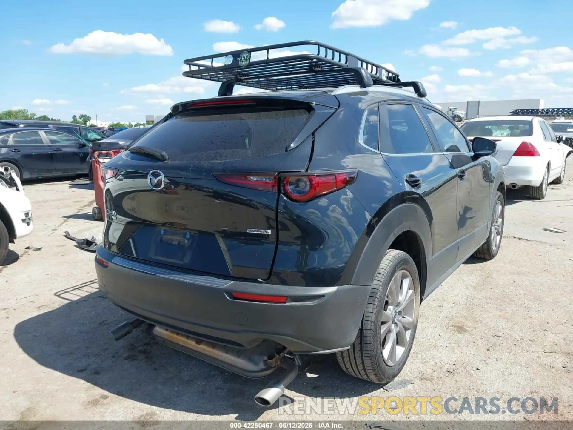 4 Фотография поврежденного автомобиля 3MVDMBCM5PM588600 MAZDA CX-30 2023