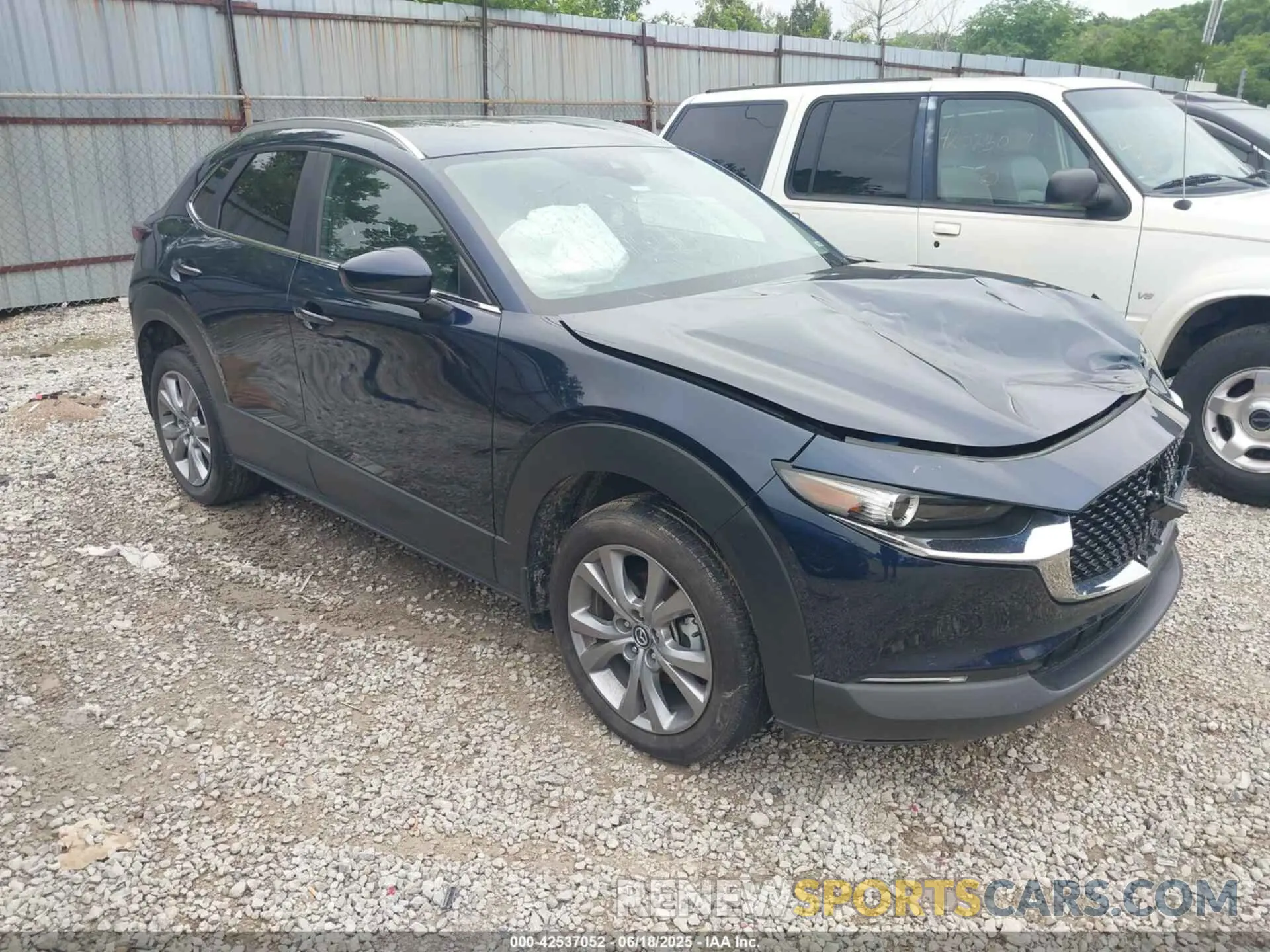 1 Photograph of a damaged car 3MVDMBCM6PM527594 MAZDA CX-30 2023