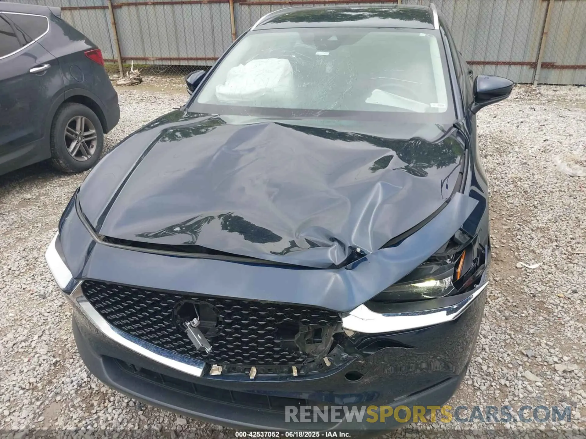 6 Photograph of a damaged car 3MVDMBCM6PM527594 MAZDA CX-30 2023