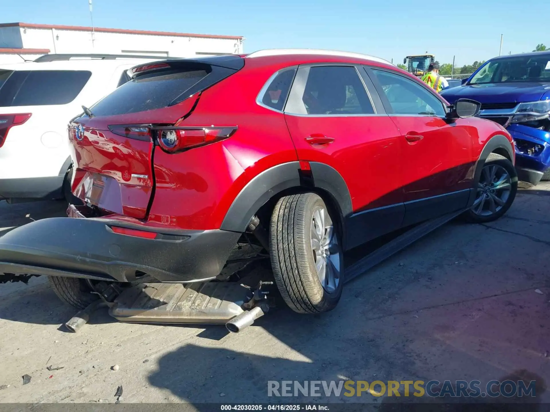 4 Photograph of a damaged car 3MVDMBCM7PM521464 MAZDA CX-30 2023