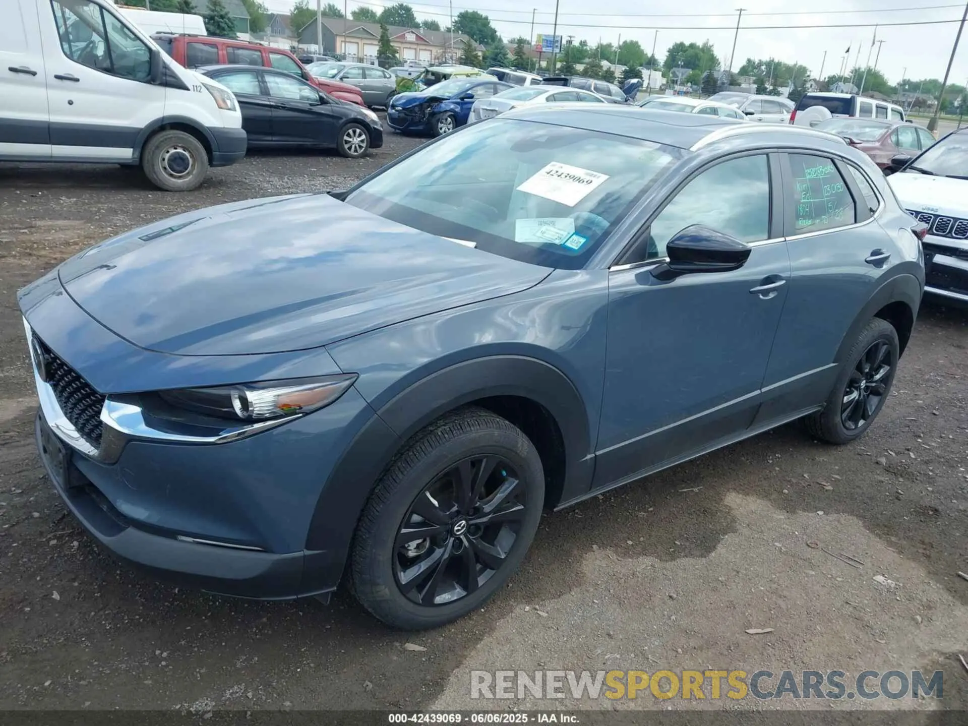 2 Photograph of a damaged car 3MVDMBCM7PM587903 MAZDA CX-30 2023