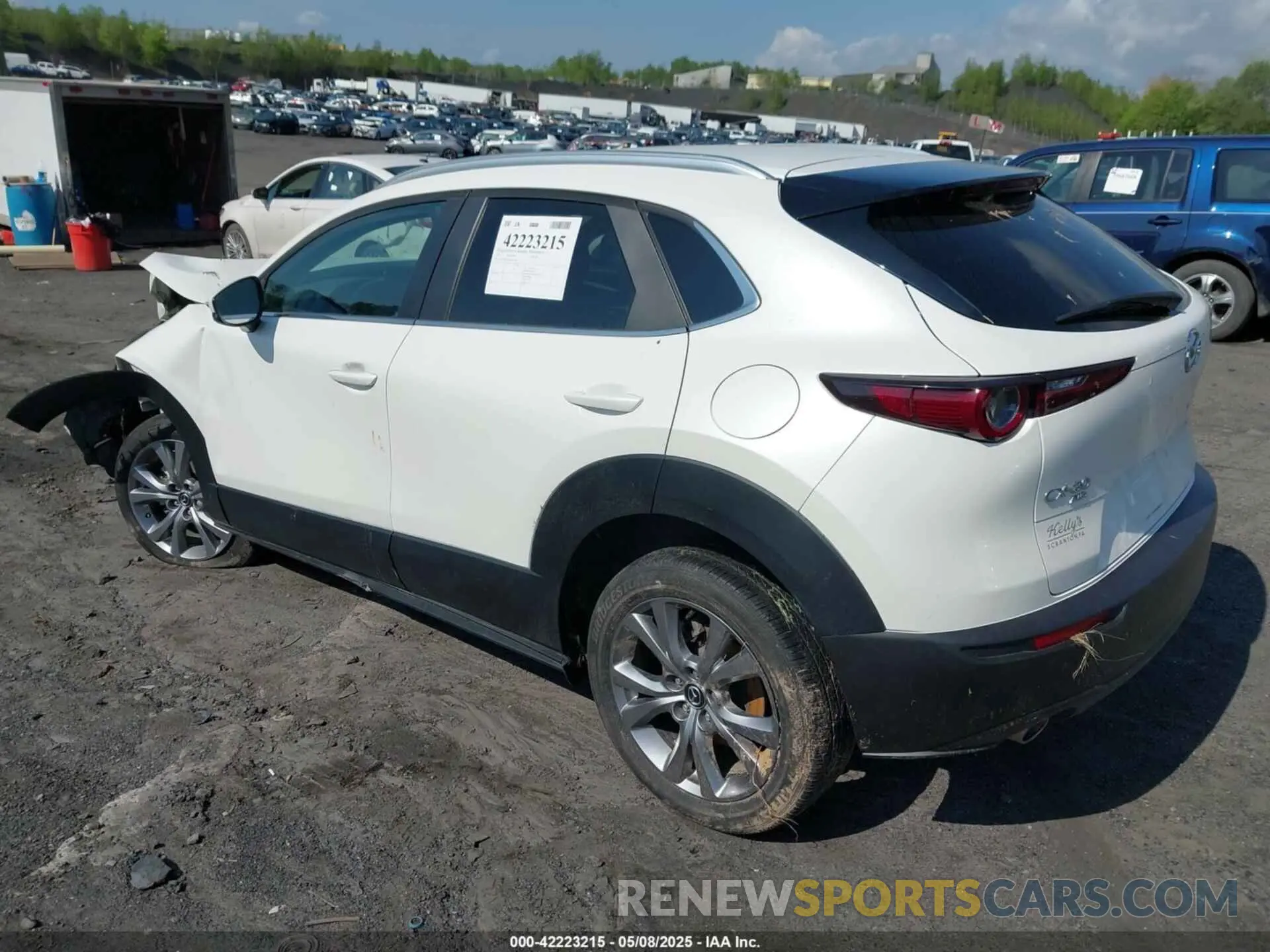 3 Photograph of a damaged car 3MVDMBCM8PM516984 MAZDA CX-30 2023